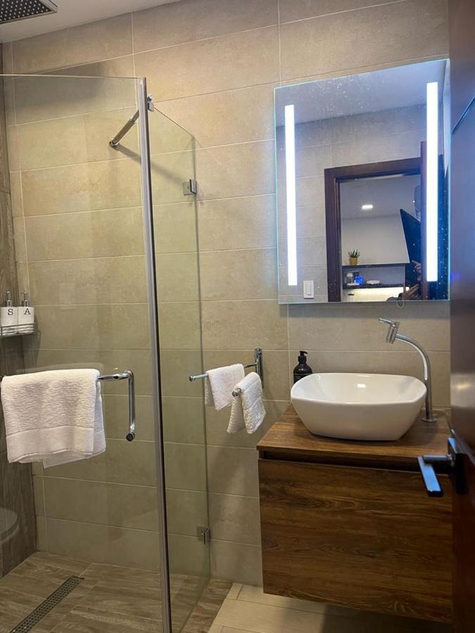 Kiran Lodging Guayaquil Ngoại thất bức ảnh