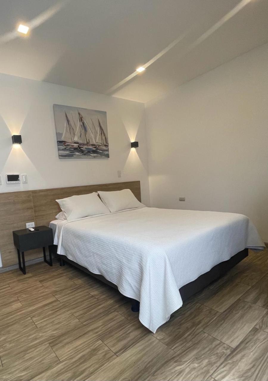 Kiran Lodging Guayaquil Ngoại thất bức ảnh